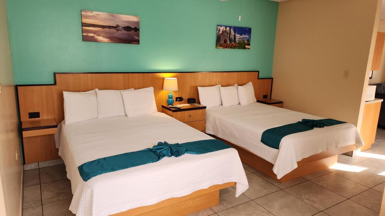 กอมบาเต บีช รีสอร์ต Hotel กาโบโรโค ภายนอก รูปภาพ